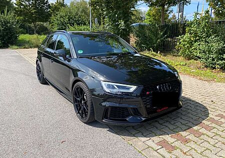 Audi RS3 A3 Sportback Sportback S tronic