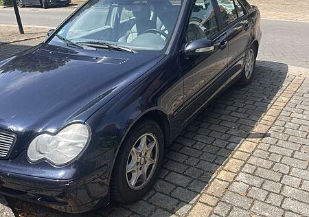 Mercedes-Benz C 180 Classic