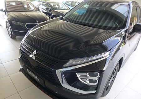 Mitsubishi Eclipse Cross Intro Edition Hybrid 4WD 2.4 MIVEC PHEV EU6d