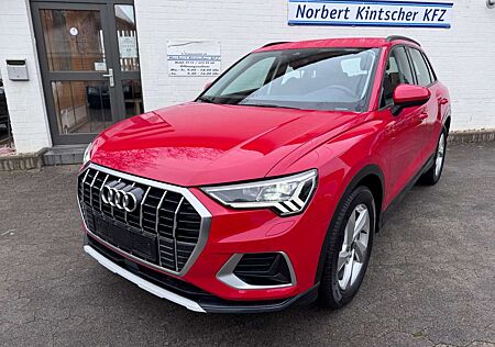 Audi Q3 35 TFSI advanced AHK / Standheizung / LED