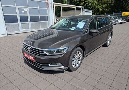 VW Passat Variant Volkswagen 1.4 TSI ACT BMT DSG *Highline*