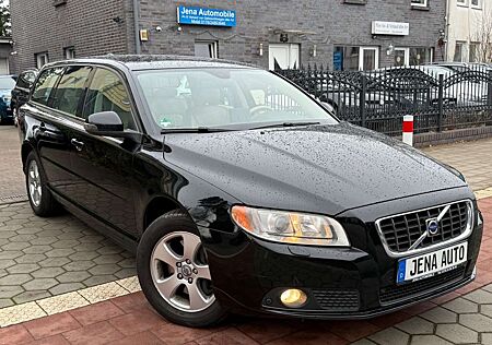 Volvo V70 Kombi Momentum Vollausstattung