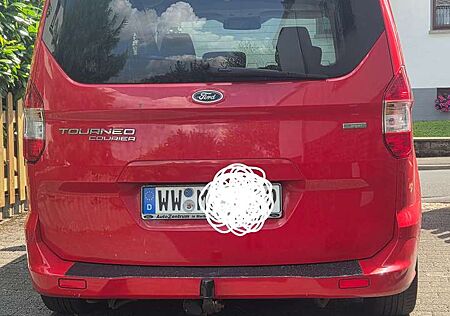 Ford Tourneo Courier 1.0 EcoBoost