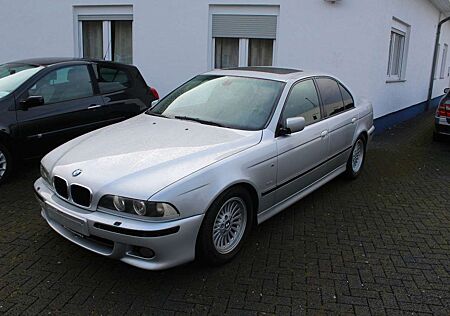 BMW 530d 530 Baureihe 5 Lim. Vollausstattung mit M-Paket