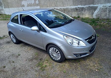 Opel Corsa 1,4-KLIMA-PDC-TÜV NEU-SCHECKHE.ALLWETTER.