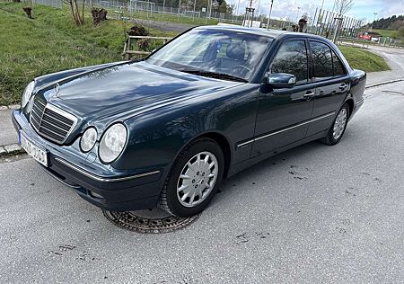 Mercedes-Benz E 320 E-Klasse Elegance