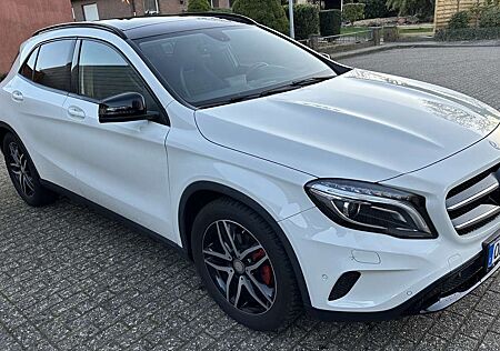 Mercedes-Benz GLA 200 (156.943)