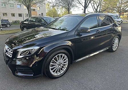 Mercedes-Benz GLA 250 4Matic *AMG Line*Panorama*Kamera*
