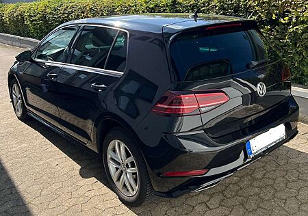 VW Golf Volkswagen VII 1.6 TDI R-Line