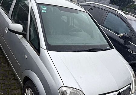 Opel Meriva 1.6