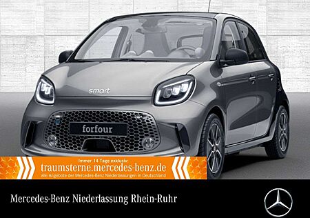 Smart ForFour EQ 60kWed passion SHZ Pano PDC+Kamera