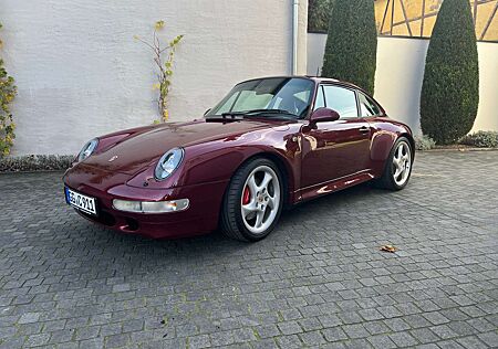 Porsche 993 911 Carrera 4S