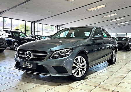 Mercedes-Benz C 180 Limo 9G*AUTOMATIK*LED*NAVI*KAMERA*