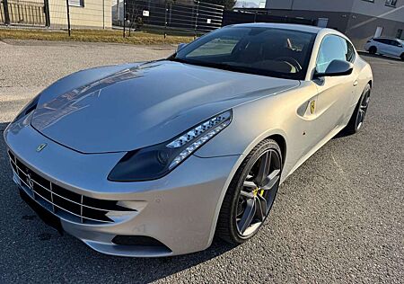 Ferrari FF