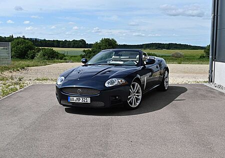 Jaguar XKR