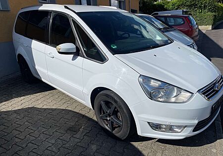 Ford Galaxy Audio-Paket TÜV neu Klima Alu Neu Bereift ASR