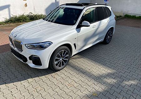 BMW X5 xDrive30d M Paket/Laser/Panorama/SoftClos/HuD