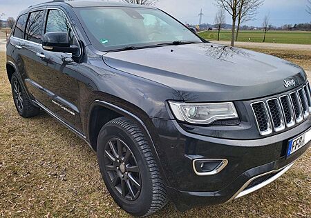 Jeep Grand Cherokee 3.0I Overland Pano,ACC,AHK,Scheckheft,BiXe
