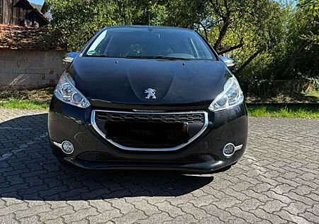 Peugeot 208 82 VTI Allure