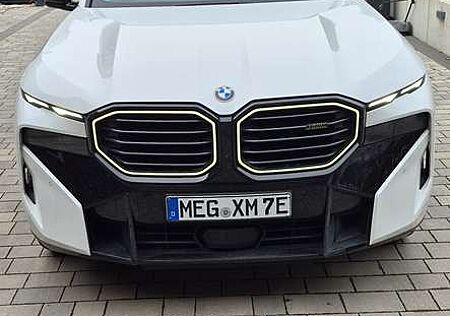 BMW XM