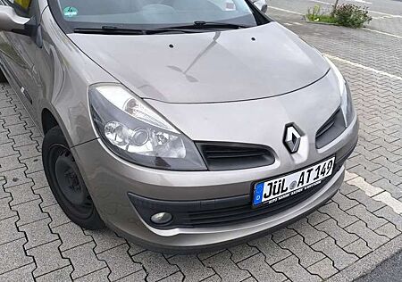 Renault Clio 1.2 16V 75 Dynamique