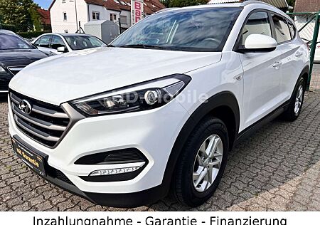 Hyundai Tucson 1. Hand, Navi, Kamera, Tüv - 08/27