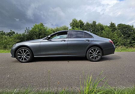 Mercedes-Benz E 200 Avantgarde 4Matic