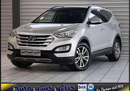 Hyundai Santa Fe 2,2 CRDi 4WD Style AHK Navi Xenon Leder