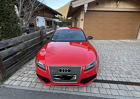 Audi RS5 4.2 FSI quattro