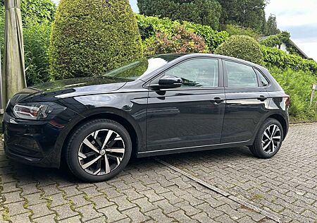 VW Polo Volkswagen Trendline