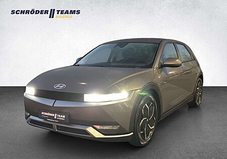 Hyundai IONIQ 6 5 Elektro 72,kWh Basis NSCC/NAVI/LED