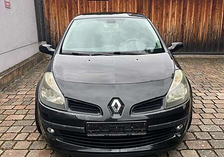 Renault Clio gebraucht kaufen Renault Clio 1.6