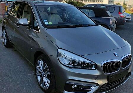 BMW 220d 220 Luxury Line Active Tourer xDrive Sport-Aut.