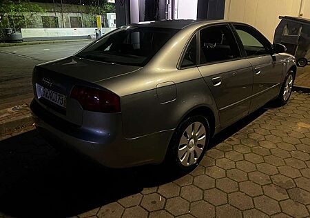 Audi A4 2.0 multitronic TOP ZUSTAND