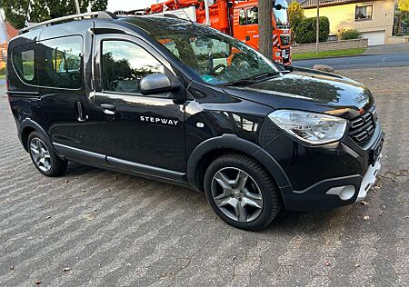 Dacia Dokker TCe 130 GPF Stepway Plus.1Hand