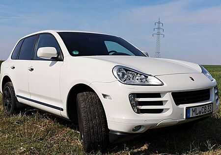 Porsche Cayenne V8 4,8L 20" GTS-Optik/Luft/Leder+ 4 Winterräder