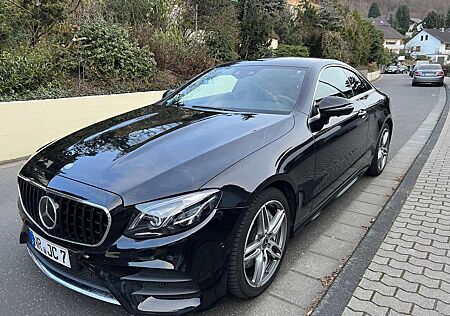 Mercedes-Benz E 400 4Matic Coupe 9G-TRONIC AMG Line