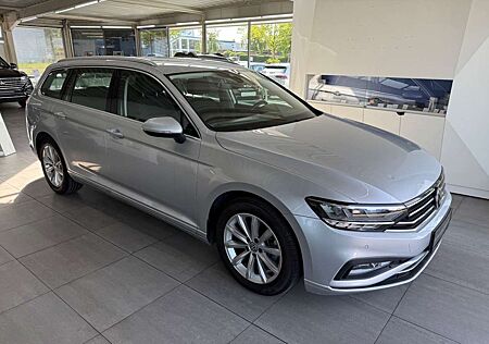 VW Passat Variant Volkswagen Passat*Variant*Business*Navi*App Con*Travel*ACC*