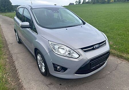 Ford Grand C-Max Titanium