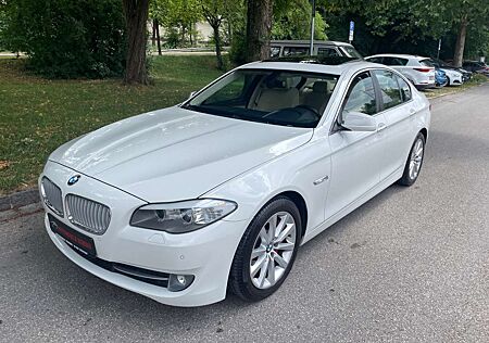 BMW 550 i Lim.*Navi*Xen.*SHD*LED*Memory*Leder*