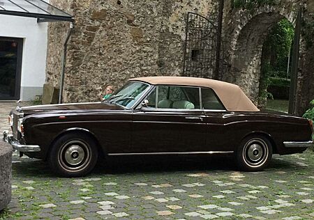 Rolls-Royce Corniche Mulliner Park Ward