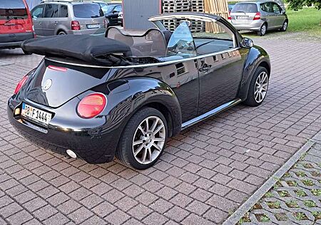 VW New Beetle Volkswagen Cabriolet 1.4