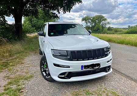 Jeep Grand Cherokee SRT