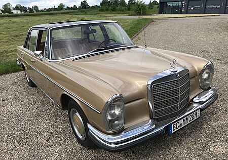 Mercedes-Benz S 280