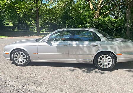 Jaguar XJ6 3.0