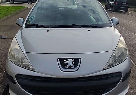 Peugeot 207 75 Filou