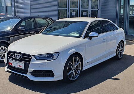 Audi S3 Limousine S tronic 2.0 TFSI quattro