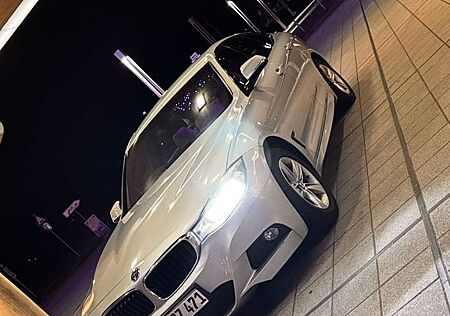 BMW 320d 320 xDrive GT Aut. M Sport Rechtslenker