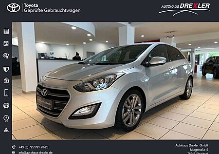 Hyundai i30 blue Passion (Kamera, Navi)