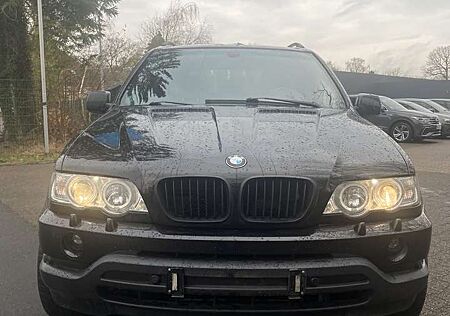 BMW X5 4.4 i Voll/Tüv 02.2026